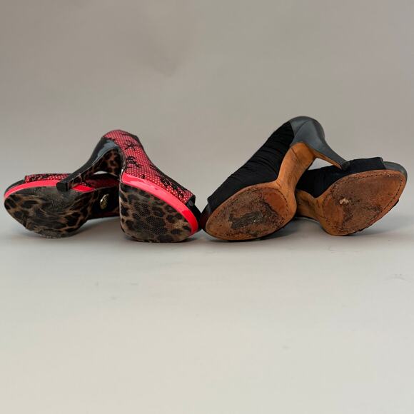 Vince Camuto & Betsey Johnson Peep Toe Platforms - Picture 3 of 9